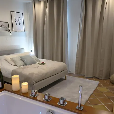 La Suite, Room, Grand Jacuzzi, Port De Plaisance De Valery En Caux סן-ולרי-אן-קו